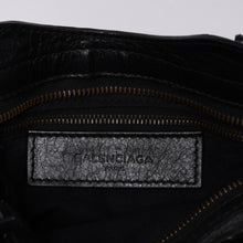 画像をギャラリービューアに読み込む, 極美品 BALENCIAGA バレンシアガ クラシック ミニ シティ 2WAY ショルダーバッグ 300295 ロゴ ブラック ブロンズ金具 中古 4a001226