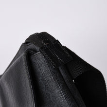 画像をギャラリービューアに読み込む, GUCCI グッチ ウエストバッグ ボディバッグ 161833 GGスプリーム PVC Black ブラック レザー 美品 中古 4a000505