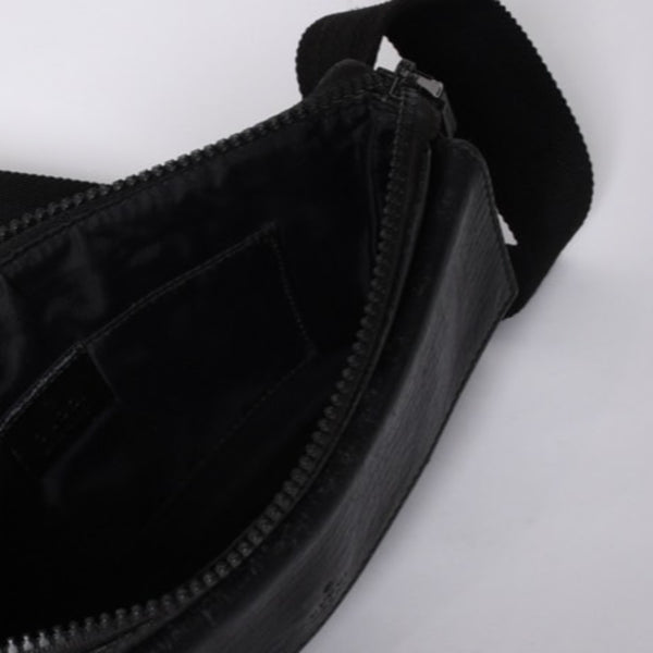 GUCCI グッチ ウエストバッグ ボディバッグ 161833 GGスプリーム PVC Black ブラック レザー 美品 中古 4a000505