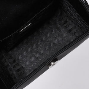 新品未使用 PRADA プラダ ハンドバッグ B6782 トライアングルロゴ 三角ロゴ レザー レーヨン シルク ブラック シルバー金具 中古 4a000424