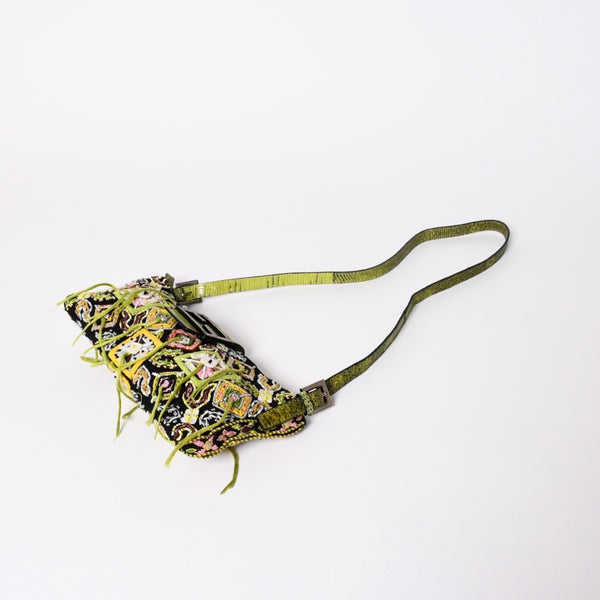 Very good condition FENDI Mamma bucket one shoulder bag green beads leather silver metal fittings used 4a000735