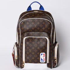 新品同様 LOUISVUITTON ルイヴィトン × NBA エヌビーエー バックパックNV リュック M45581 モノグラム ブラウン ブルー ホワイト 中古 4a001237
