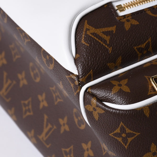 新品同様 LOUISVUITTON ルイヴィトン × NBA エヌビーエー バックパックNV リュック M45581 モノグラム ブラウン ブルー ホワイト 中古 4a001237