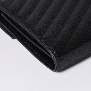 新品未使用 SAINT LAURENT PARIS サンローランパリ カサンドラ エンベロープ チェーンウォレット 377828 グレインドプードルレザー 中古 4a000428