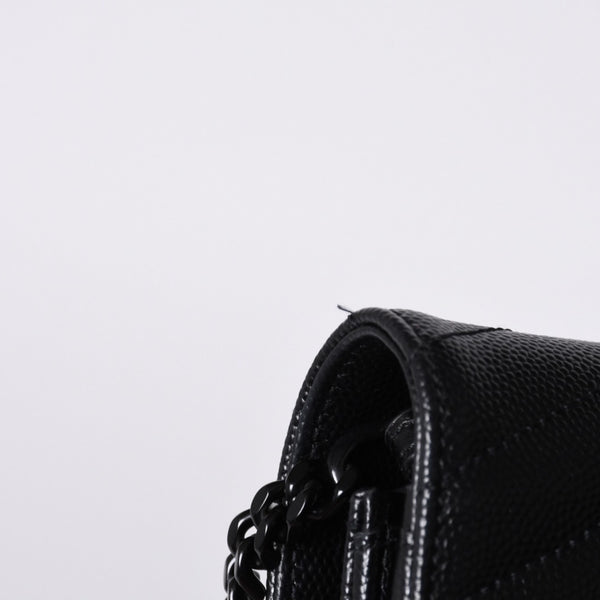新品未使用 SAINT LAURENT PARIS サンローランパリ カサンドラ エンベロープ チェーンウォレット 377828 グレインドプードルレザー 中古 4a000428