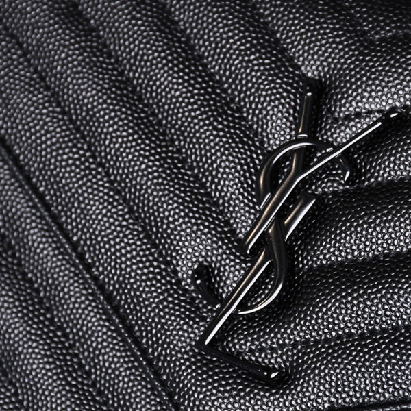 新品未使用 SAINT LAURENT PARIS サンローランパリ カサンドラ エンベロープ チェーンウォレット 377828 グレインドプードルレザー 中古 4a000428