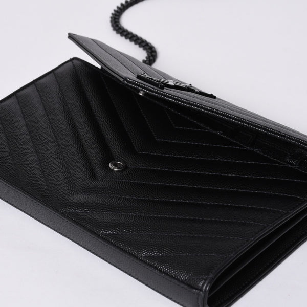 新品未使用 SAINT LAURENT PARIS サンローランパリ カサンドラ エンベロープ チェーンウォレット 377828 グレインドプードルレザー 中古 4a000428