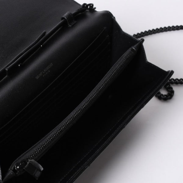 新品未使用 SAINT LAURENT PARIS サンローランパリ カサンドラ エンベロープ チェーンウォレット 377828 グレインドプードルレザー 中古 4a000428