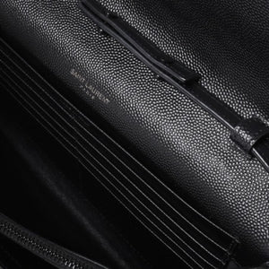 新品未使用 SAINT LAURENT PARIS サンローランパリ カサンドラ エンベロープ チェーンウォレット 377828 グレインドプードルレザー 中古 4a000428
