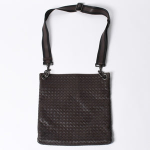 BOTTEGA VENETA ボッテガヴェネタ イントレチャート ショルダーバッグ ブラウン 美品 中古 4a000869