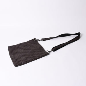 BOTTEGA VENETA ボッテガヴェネタ イントレチャート ショルダーバッグ ブラウン 美品 中古 4a000869