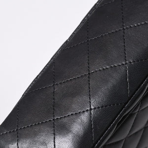 CHANEL シャネル チェーンショルダーバッグ マトラッセ23 Wフラップラップ ラムスキン ブラックシルバー 16番台 中古 4a001057
