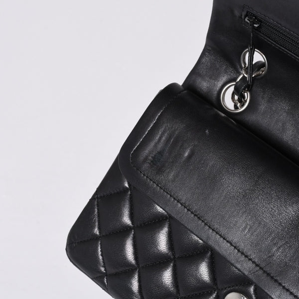 CHANEL シャネル チェーンショルダーバッグ マトラッセ23 Wフラップラップ ラムスキン ブラックシルバー 16番台 中古 4a001057