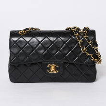 画像をギャラリービューアに読み込む, CHANEL シャネル マトラッセ23 Wフラップ Wチェーンショルダーバッグ 1番台 ココマーク ラムスキン ブラック ゴールド 美品 中古 4a001123