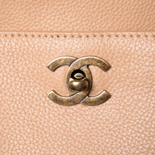 画像をギャラリービューアに読み込む, CHANEL シャネル エグゼクティブトート トートバッグ A15206 6番台 ココマーク ターンロック カーフレザー ベージュ 美品 中古 4a002508