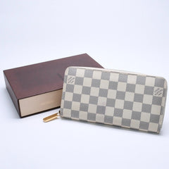 Very Good Condition LOUIS VUITTON Zippy Wallet White Gray Damier Azur N41660 Damier Canvas Used 4a003006