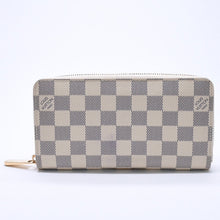 Load image into Gallery viewer, 極美品 LOUIS VUITTON ルイヴィトン ジッピーウォレット ホワイト グレー ダミエ アズール N41660 ダミエキャンバス 中古 4a003006