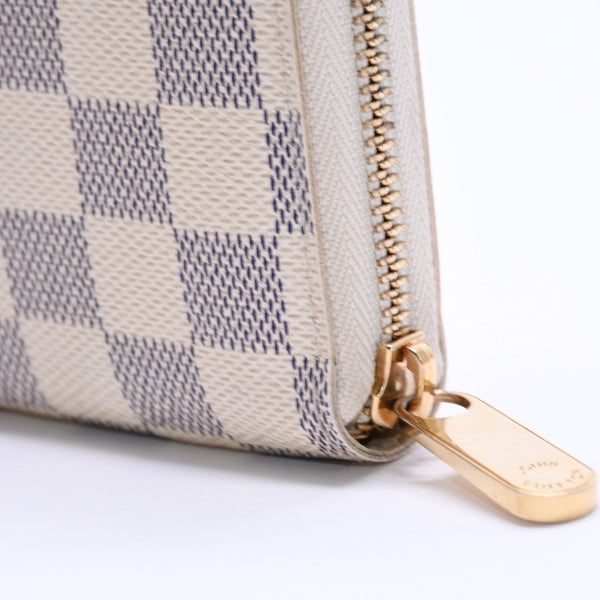 Very Good Condition LOUIS VUITTON Zippy Wallet White Gray Damier Azur N41660 Damier Canvas Used 4a003006