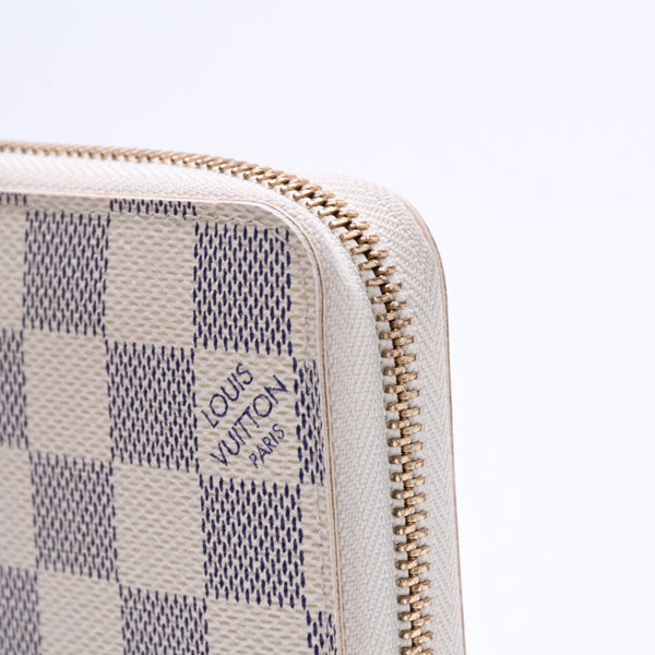 Very Good Condition LOUIS VUITTON Zippy Wallet White Gray Damier Azur N41660 Damier Canvas Used 4a003006