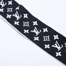 Load image into Gallery viewer, 極美品 LOUIS VUITTON ルイヴィトン リボンスカーフ ブラック ホワイト バンドーBB モノグラム インフィニティ 中古 4a004084