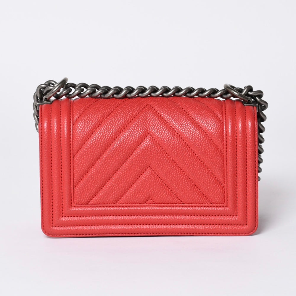 極美品 CHANEL シャネル ボーイシャネル スモール チェーンショルダーバッグ A67085 29番台 ココマーク キャビアスキン レッド 中古 4a000910