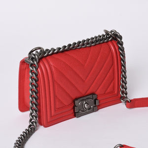極美品 CHANEL シャネル ボーイシャネル スモール チェーンショルダーバッグ A67085 29番台 ココマーク キャビアスキン レッド 中古 4a000910