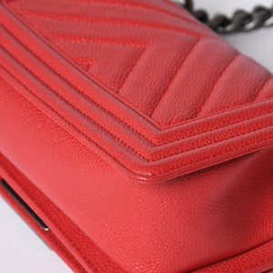 極美品 CHANEL シャネル ボーイシャネル スモール チェーンショルダーバッグ A67085 29番台 ココマーク キャビアスキン レッド 中古 4a000910