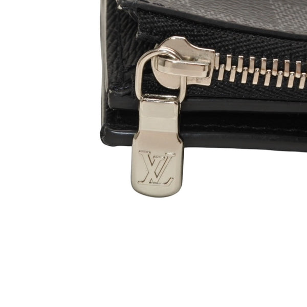 Very good condition LOUIS VUITTON Damier Graphite Milty Porte Carte Damier Bifold Wallet M60451 Black Used 4a000845