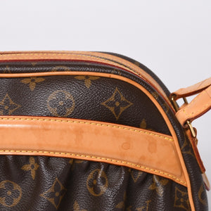 LOUIS VUITTON Clara One Shoulder Bag M40057 Monogram PVC Leather Brown Good Condition Used 4a000812