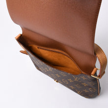 画像をギャラリービューアに読み込む, 極美品 LOUIS VUITTON ルイヴィトン ミュゼットタンゴ ショルダーバック M51257 モノグラム ブラウン 中古 4a000825