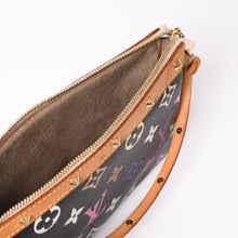Load image into Gallery viewer, 極美品 LOUIS VUITTON ルイヴィトン ポシェットアクセソワール アクセサリーポーチ M92648 モノグラム マルチカラー ブラック 中古 4a000826