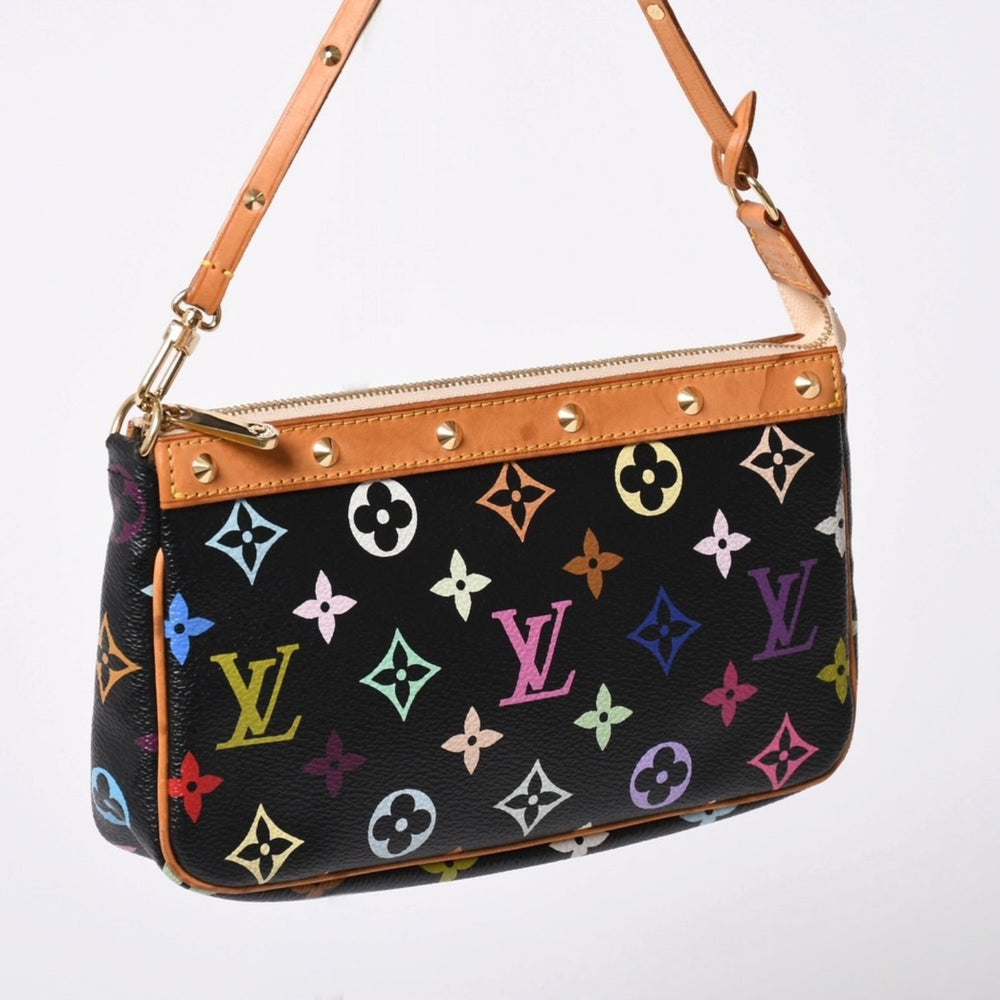 Very good condition LOUIS VUITTON Pochette Accessories Accessory Pouch M92648 Monogram Multicolor Black Used 4a000826