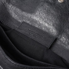 画像をギャラリービューアに読み込む, BALENCIAGA バレンシアガ ジャイアント エンベロープ クラッチバック 173082 レザー ブラック シルバー金具 美品 中古 4a000522