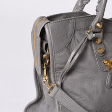 画像をギャラリービューアに読み込む, 極美品 BALENCIAGA Giant City バレンシアガ ジャイアント シティ 2WAYバッグ 281770 レザー グレー ゴールド金具 中古 4a000614
