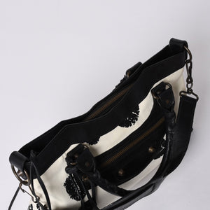BALENCIAGA バレンシアガ CITY BAG シティバッグ Shoulder Bag ショルダーバッグ キャンバスレザー ブラック ホワイト 103208・9382 美品 中古 4a000878