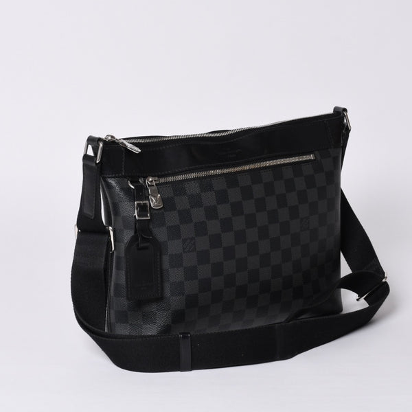 LOUIS VUITTON Mick PM N40003 CA2157 Damier Graphite Canvas Black Good Condition Used 4a000242