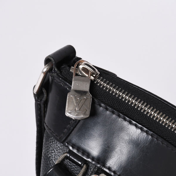 LOUIS VUITTON Mick PM N40003 CA2157 Damier Graphite Canvas Black Good Condition Used 4a000242