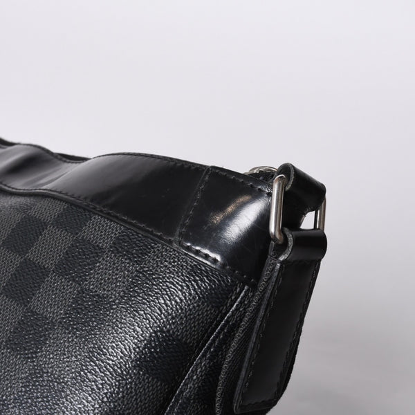 LOUIS VUITTON Mick PM N40003 CA2157 Damier Graphite Canvas Black Good Condition Used 4a000242