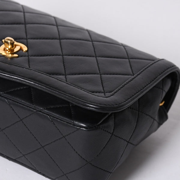 極美品 CHANEL シャネル ビジュー 横長 20cm ショルダーバッグ 1番台 ミニマトラッセ ショルダーチェーン ラムスキン 中古 4a001065