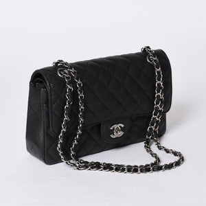 新品同様 CHANEL シャネル マトラッセ25 Wフラップ Wチェーンショルダーバッグ AO1112 27番台 キャビアスキン シルバー金具 中古 4a001063