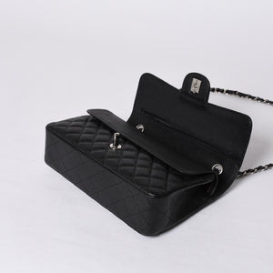 新品同様 CHANEL シャネル マトラッセ25 Wフラップ Wチェーンショルダーバッグ AO1112 27番台 キャビアスキン シルバー金具 中古 4a001063