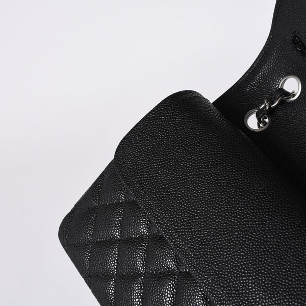 新品同様 CHANEL シャネル マトラッセ25 Wフラップ Wチェーンショルダーバッグ AO1112 27番台 キャビアスキン シルバー金具 中古 4a001063