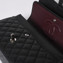 画像をギャラリービューアに読み込む, 新品同様 CHANEL シャネル マトラッセ25 Wフラップ Wチェーンショルダーバッグ AO1112 27番台 キャビアスキン シルバー金具 中古 4a001063