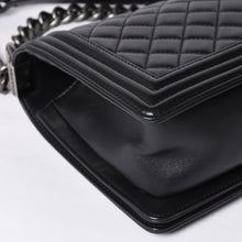 画像をギャラリービューアに読み込む, 極美品 CHANEL シャネル ボーイシャネル ショルダーバッグ ラムスキン 22番台 ブラック シルバー金具 中古 4a000908