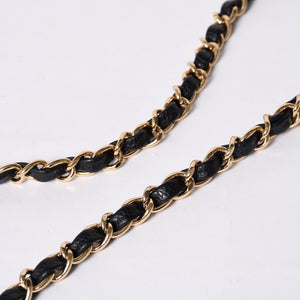 新品同様 CHANEL シャネル マトラッセ25 Wフラップ Wチェーンショルダーバッグ AO1112 13番台 キャビアスキン ゴールド金具 中古 4a001060