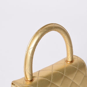 Very good condition CHANEL CHANEL Matelasse parent-child bag mini 2nd series bag gold gold hardware used 4a000926