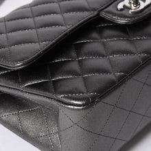 画像をギャラリービューアに読み込む, 新品同様 CHANEL シャネル マトラッセ25 Wフラップ Wチェーンショルダーバッグ シャイングレー ランダム ラムスキン シルバー金具 中古 4a001064