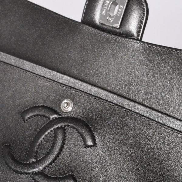 新品同様 CHANEL シャネル マトラッセ25 Wフラップ Wチェーンショルダーバッグ シャイングレー ランダム ラムスキン シルバー金具 中古 4a001064