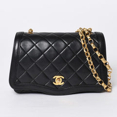 極美品 CHANEL シャネル ビジュー 横長 20cm ショルダーバッグ 1番台 ミニマトラッセ ショルダーチェーン ラムスキン 中古 4a001065