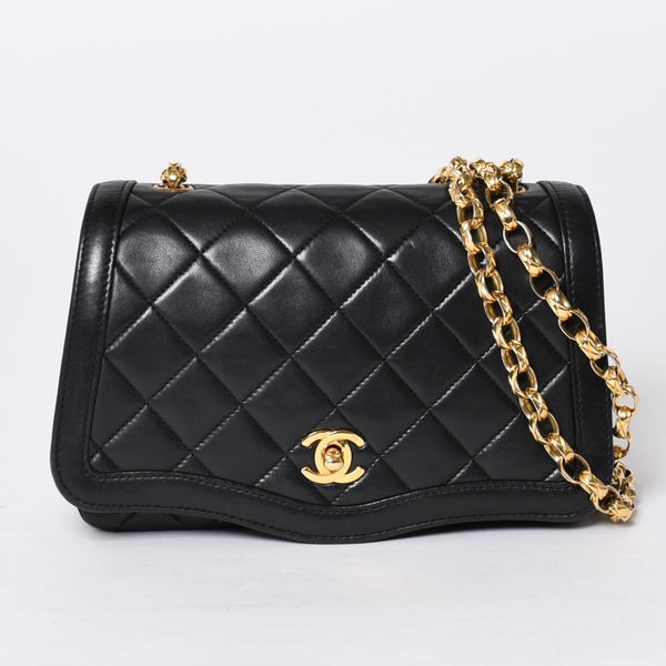 極美品 CHANEL シャネル ビジュー 横長 20cm ショルダーバッグ 1番台 ミニマトラッセ ショルダーチェーン ラムスキン 中古 4a001065